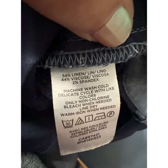 Loft Navy Linen Blend Pleated Front Shorts Size 12 Beach Lagenlook Resort - Picture 7 of 9